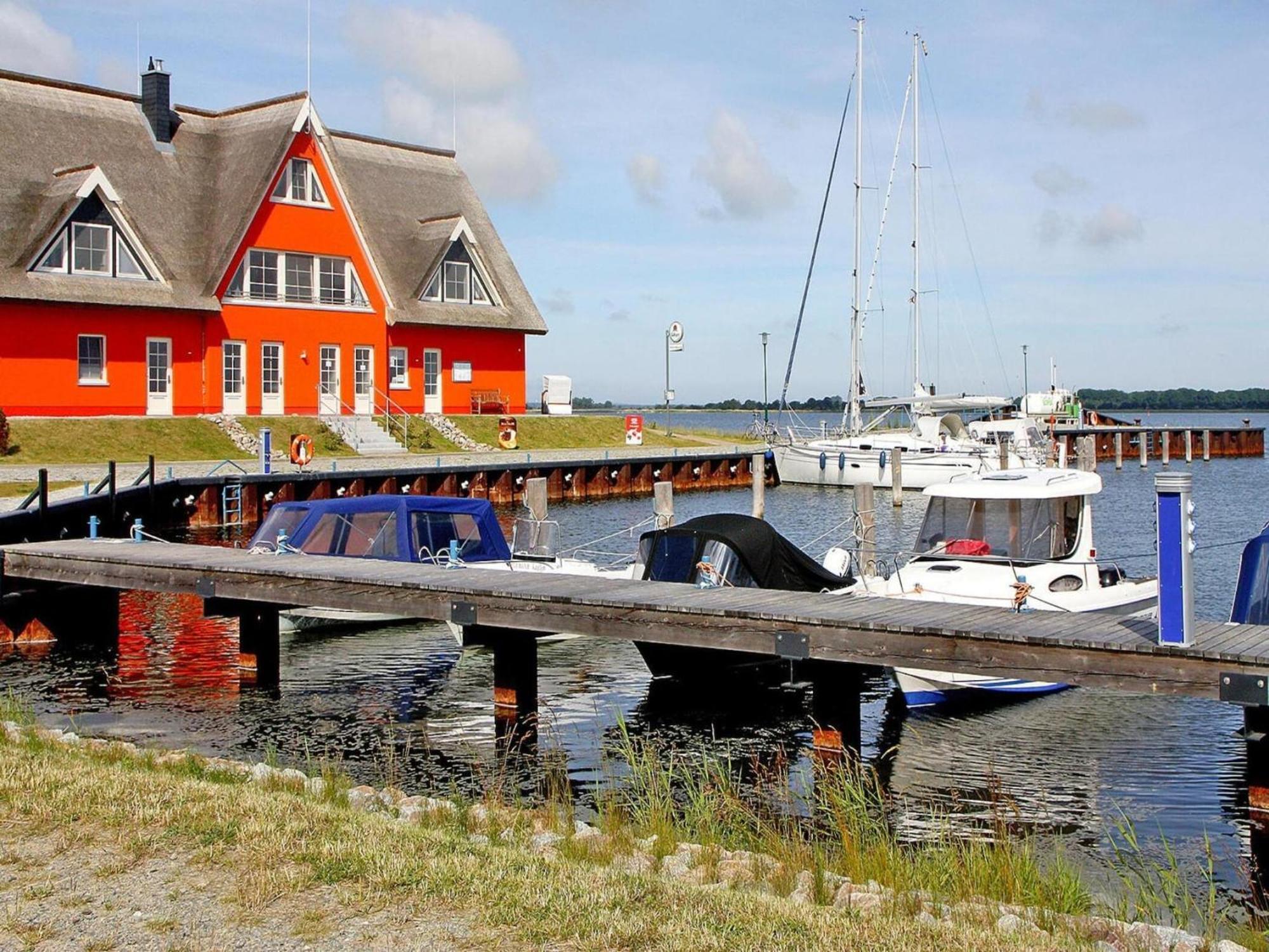 Ferienhaus Lotsenhaus Am Breetzer Bodden In Vieregge Εξωτερικό φωτογραφία